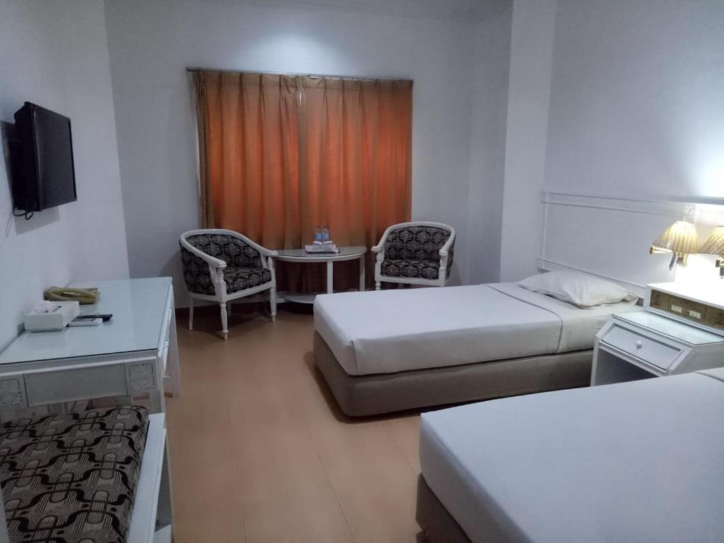 Rauda Hotel Syariah เปกันบารู ภายนอก รูปภาพ